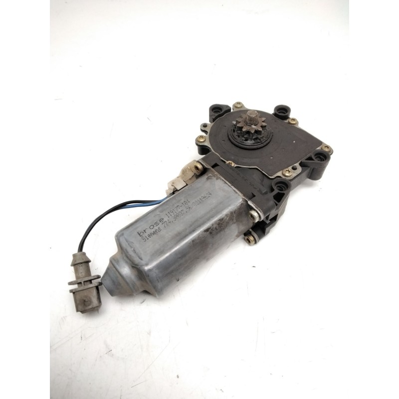 Recambio de motor elevalunas delantero izquierdo para mercedes-benz actros referencia OEM IAM 774.30007.56  