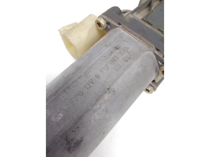 Recambio de motor elevalunas delantero izquierdo para mercedes-benz clase m (w163) ml 230 (163.136) referencia OEM IAM 913704110