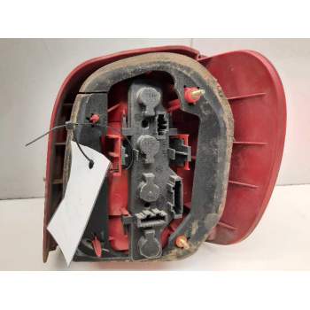 Recambio de piloto trasero izquierdo para volkswagen polo berlina (6n2) trendline referencia OEM IAM 6N0945095H 964077 