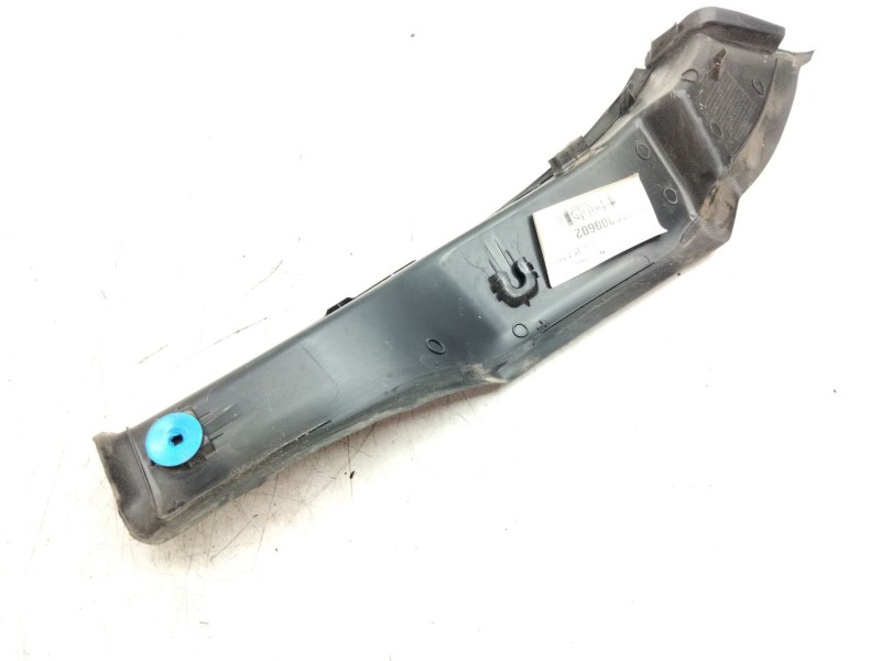 Recambio de moldura trasera derecha para mercedes-benz clase c all-terrain (s206) c 220 d 4-matic (206.214) referencia OEM IAM A