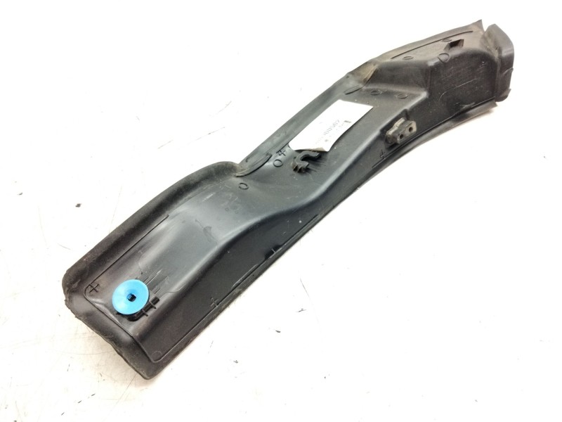 Recambio de moldura trasera izquierda para mercedes-benz clase c all-terrain (s206) c 220 d 4-matic (206.214) referencia OEM IAM