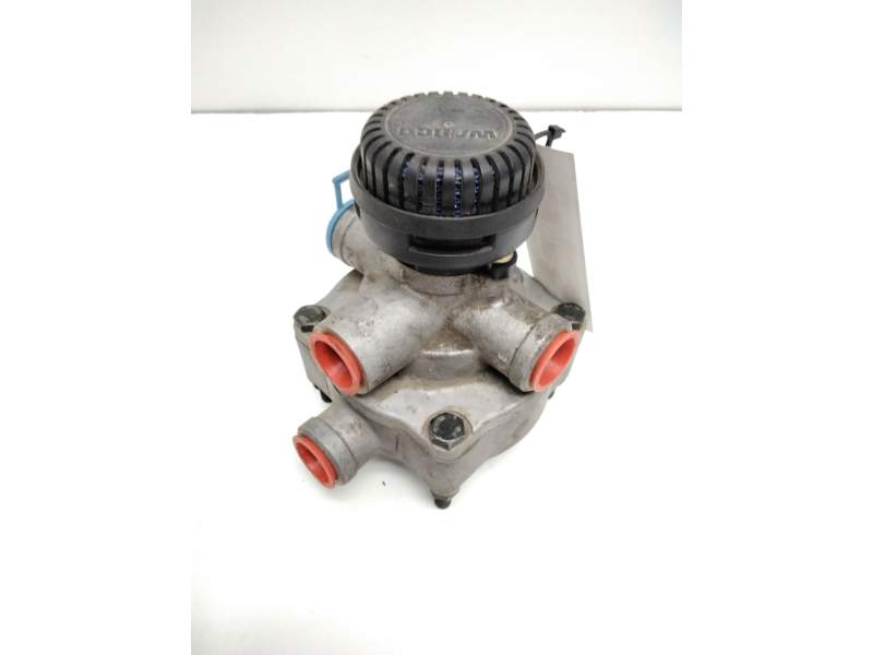 Recambio de valvula rele para iveco 100e 150e24 referencia OEM IAM 9730030060 500316074 WABCO