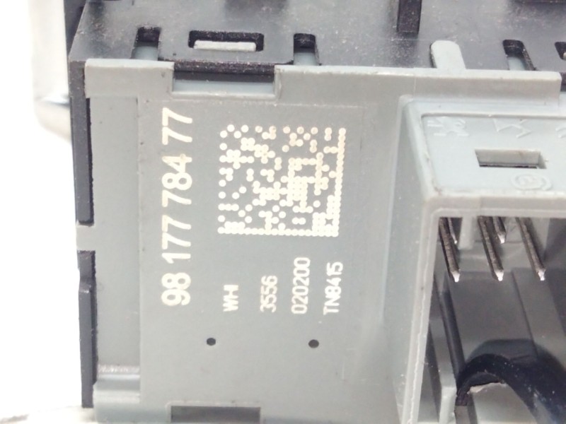 Recambio de mando elevalunas trasero izquierdo para citroën ds 7 ds 7 crossback buehdi referencia OEM IAM 9817778477  