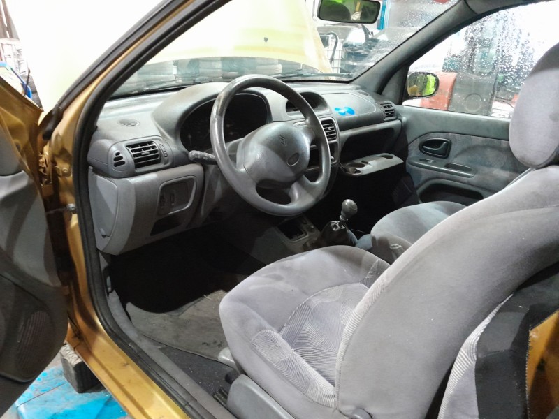renault clio ii (bb_, cb_) del año 1998