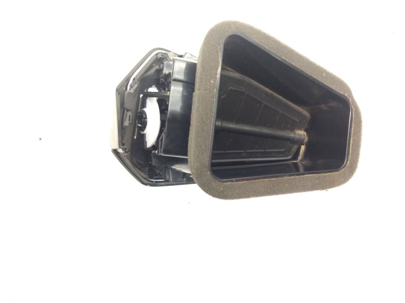 Recambio de aireador izquierdo para citroën ds 7 ds 7 crossback buehdi referencia OEM IAM 98161422  