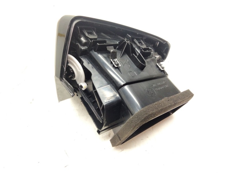 Recambio de aireador derecho para citroën ds 7 ds 7 crossback buehdi referencia OEM IAM 98161423  