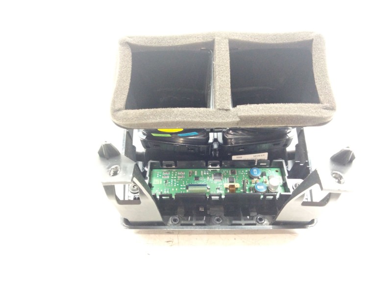 Recambio de aireador trasero central para citroën ds 7 ds 7 crossback buehdi referencia OEM IAM 56204  