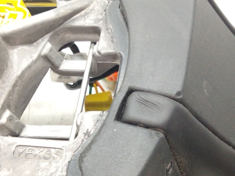 Recambio de volante para citroën ds 7 ds 7 crossback buehdi referencia OEM IAM   