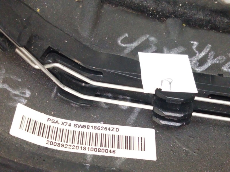 Recambio de volante para citroën ds 7 ds 7 crossback buehdi referencia OEM IAM   