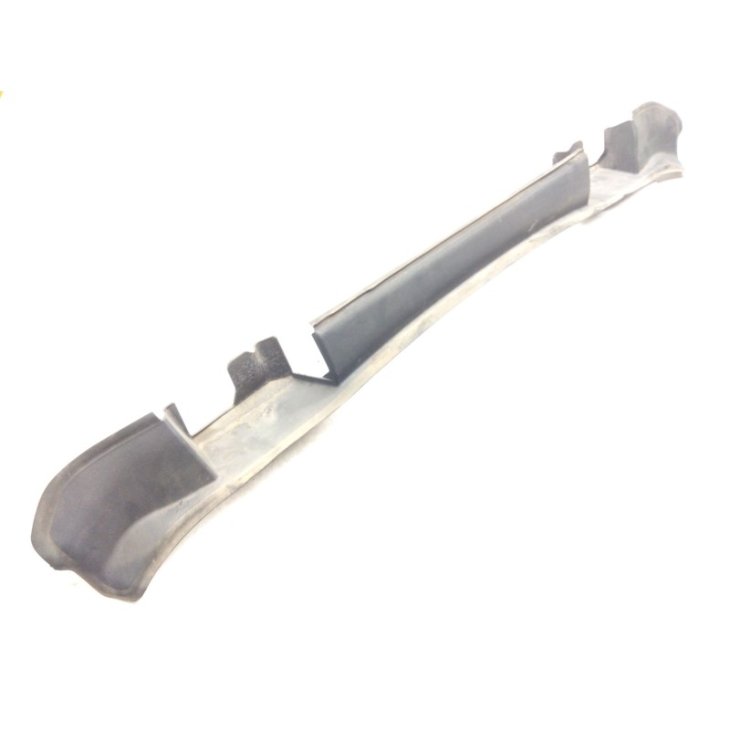 Recambio de moldura trasera para mercedes-benz clase c all-terrain (s206) c 220 d 4-matic (206.214) referencia OEM IAM A20669098