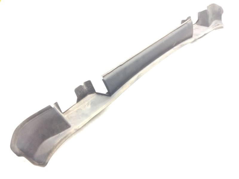 Recambio de moldura trasera para mercedes-benz clase c all-terrain (s206) c 220 d 4-matic (206.214) referencia OEM IAM A20669098