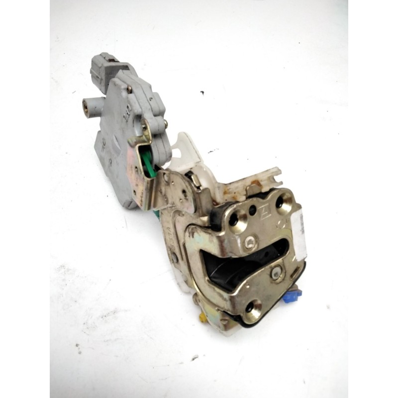 Recambio de cerradura puerta trasera izquierda para nissan patrol gr v wagon (y61) 2.8 td referencia OEM IAM 8255344U10  331A