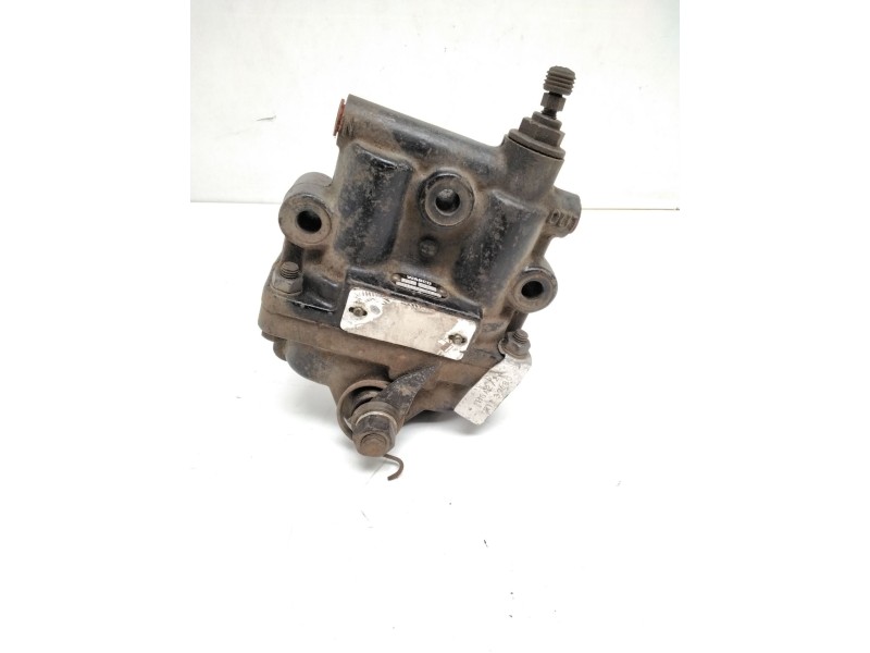 Recambio de valvula para mercedes-benz actros referencia OEM IAM 4684000050  REGULADOR DE FRENO