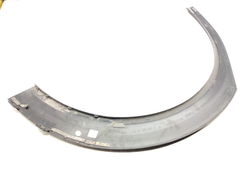 Recambio de aletin trasero derecho para mercedes-benz clase c all-terrain (s206) c 220 d 4-matic (206.214) referencia OEM IAM A2