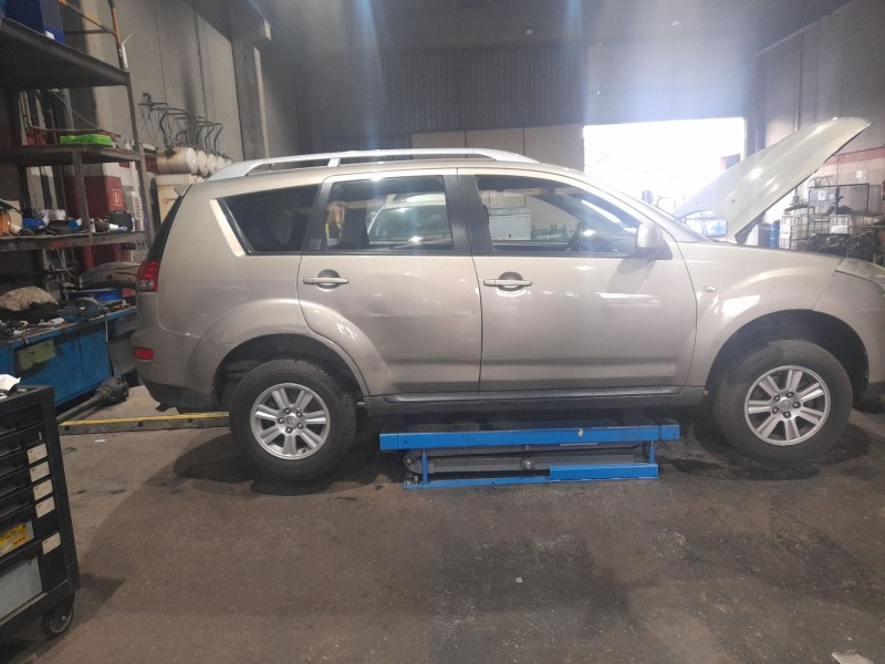 citroën c-crosser (vu_, vv_) del año 2008