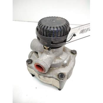 Recambio de valvula rele para iveco 100e 150e24 referencia OEM IAM 9730030060 500316074 WABCO