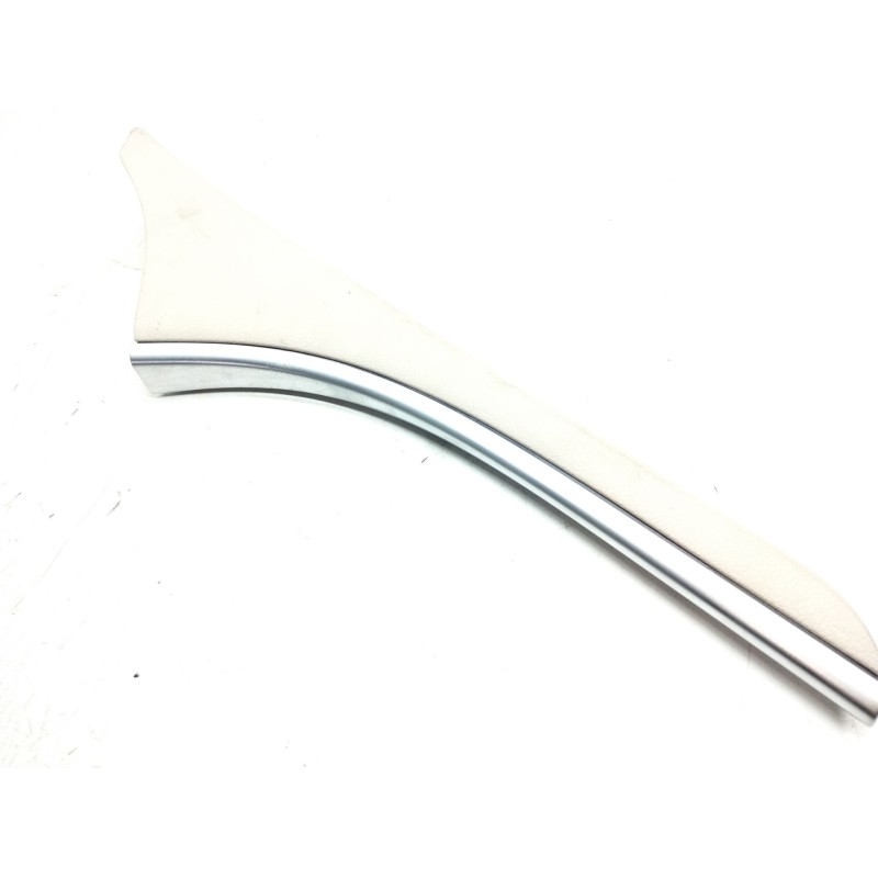 Recambio de moldura para mercedes-benz clase c all-terrain (s206) c 220 d 4-matic (206.214) referencia OEM IAM A2066803604  