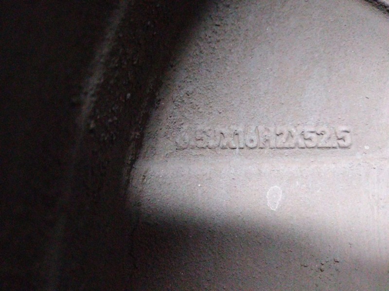 Recambio de llanta aluminio para volvo c30 (533) 1.6 d referencia OEM IAM 31255890  