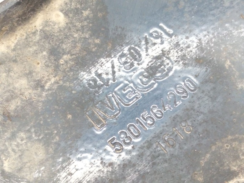 Recambio de brazo suspension superior delantero izquierdo para iveco daily vi furgón 33s16, 35s16, 35c16, 40c16, 50c16 referenci