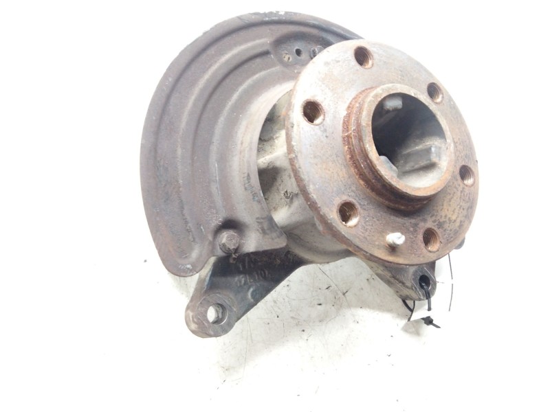 Recambio de mangueta delantera derecha para iveco daily vi furgón 33s16, 35s16, 35c16, 40c16, 50c16 referencia OEM IAM   