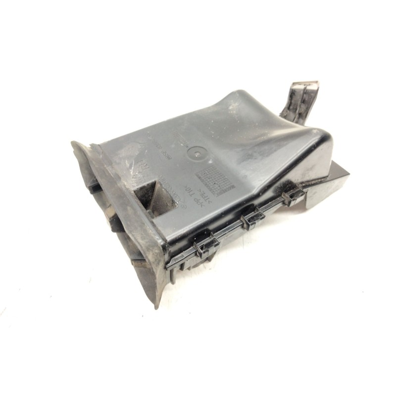 Recambio de toma aire para mercedes-benz clase c all-terrain (s206) c 220 d 4-matic (206.214) referencia OEM IAM A2968320100  