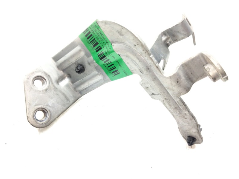 Recambio de soporte bomba agua para mercedes-benz clase c all-terrain (s206) c 220 d 4-matic (206.214) referencia OEM IAM A20650