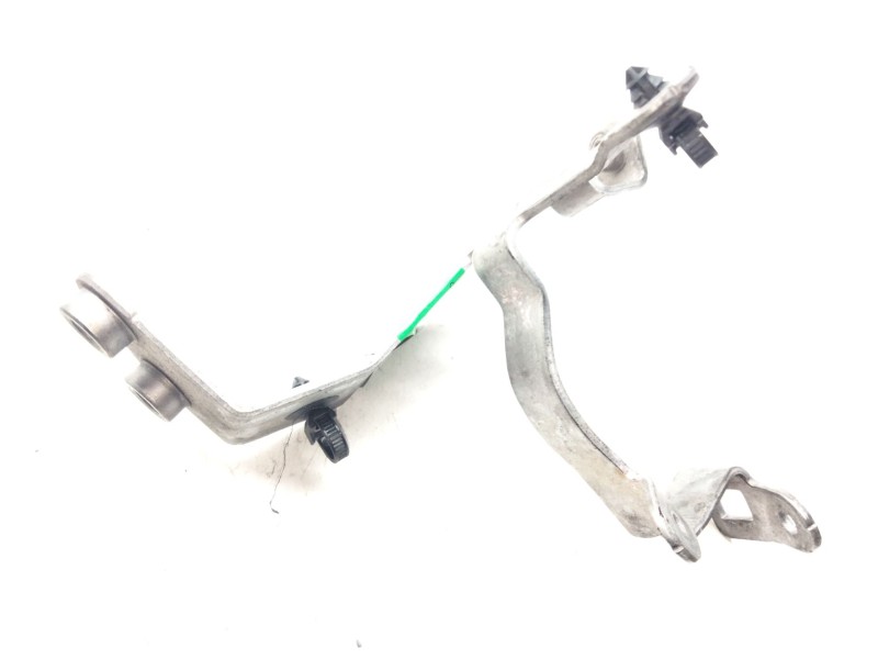 Recambio de soporte bomba agua para mercedes-benz clase c all-terrain (s206) c 220 d 4-matic (206.214) referencia OEM IAM A20650