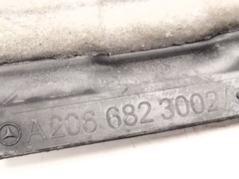 Recambio de alfombra para mercedes-benz clase c all-terrain (s206) c 220 d 4-matic (206.214) referencia OEM IAM A2066823002  