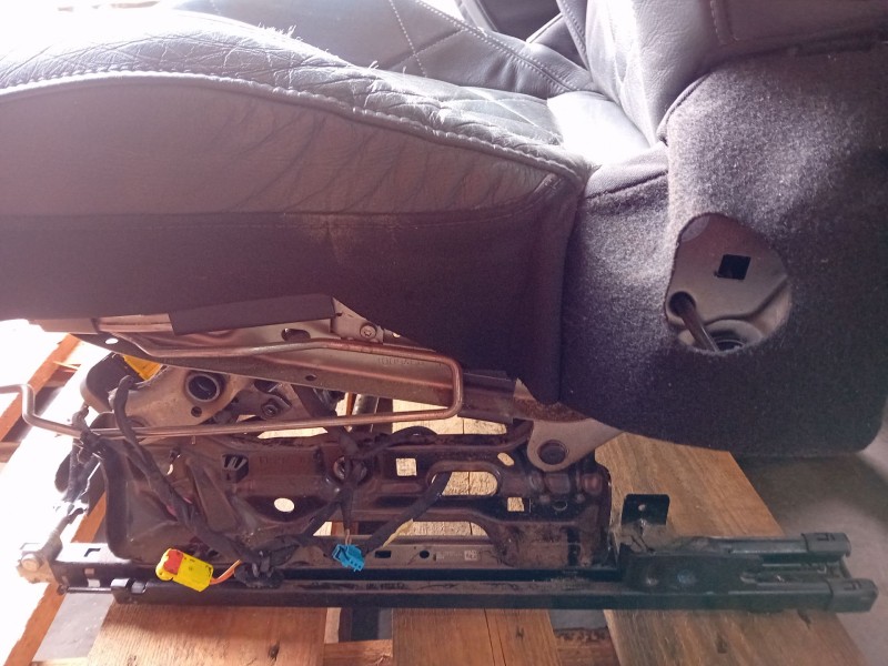 Recambio de juego asientos completo para citroën ds 7 ds 7 crossback buehdi referencia OEM IAM   