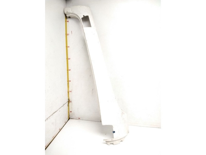 Recambio de moldura para man tgx 18.xxx fg / 4x2 bl xl referencia OEM IAM 81624100134  MOLDURA PILAR DERECHO CABINA