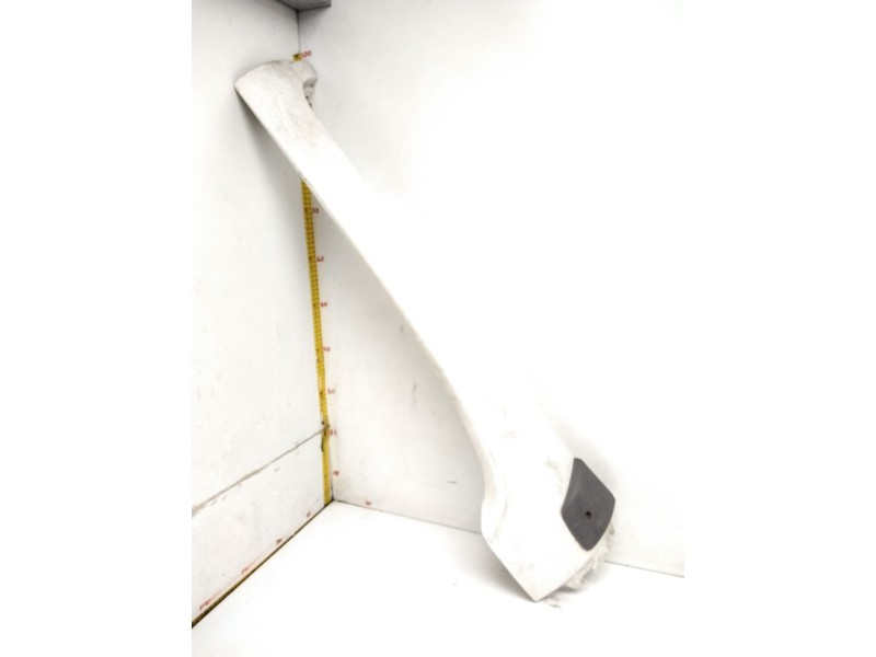 Recambio de moldura para man tgx 18.xxx fg / 4x2 bl xl referencia OEM IAM 81624100133  MOLDURA PILAR IZQUIERDO CABINA