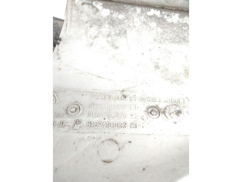 Recambio de moldura para man tgx 18.xxx fg / 4x2 bl xl referencia OEM IAM 81624100133  MOLDURA PILAR IZQUIERDO CABINA