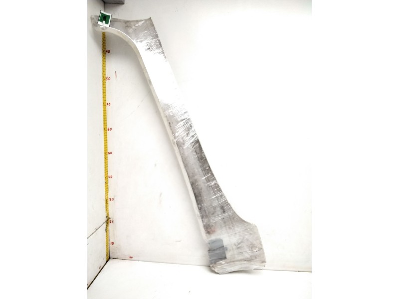 Recambio de moldura para man tgx 18.xxx fg / 4x2 bl xl referencia OEM IAM 81624100133  MOLDURA PILAR IZQUIERDO CABINA