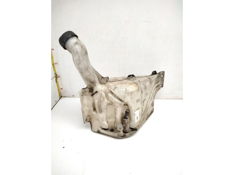 Recambio de deposito limpia para scania serie 4 124 referencia OEM IAM 1399464  