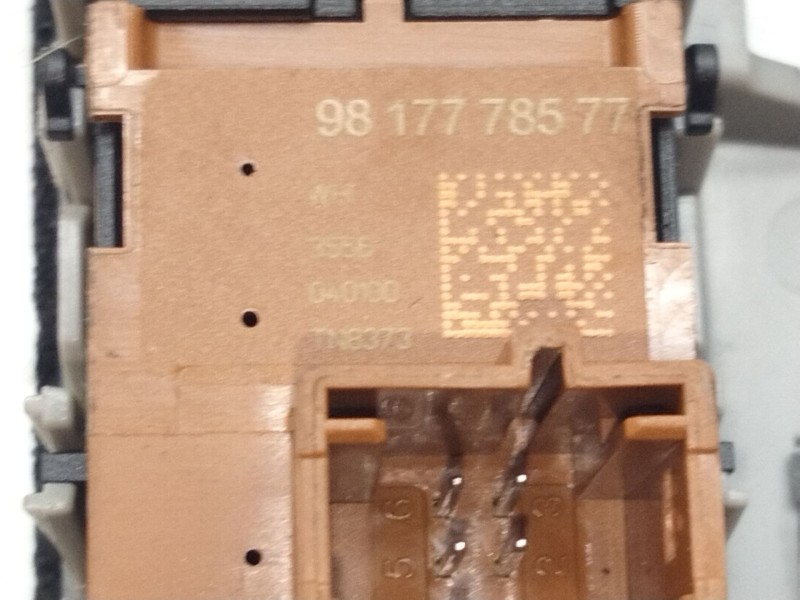 Recambio de mando elevalunas delantero izquierdo para citroën ds 7 ds 7 crossback buehdi referencia OEM IAM   