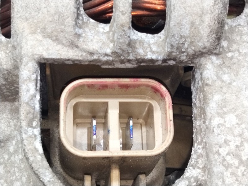 Recambio de alternador para kia sorento i (jc) 2.5 crdi referencia OEM IAM   