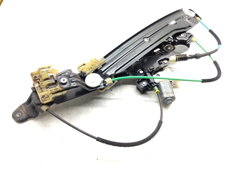 Recambio de elevalunas delantero derecho para bmw 5 (e60) 525 d referencia OEM IAM 7182112  