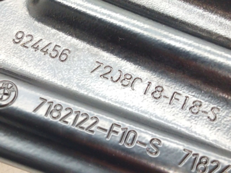 Recambio de elevalunas trasero derecho para bmw 5 (e60) 525 d referencia OEM IAM 7182122  