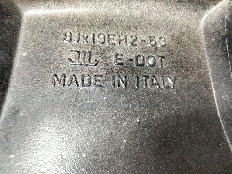 Recambio de llanta aluminio para land rover range rover sport i (l320) 3.6 d 4x4 referencia OEM IAM RRC002900XXX  