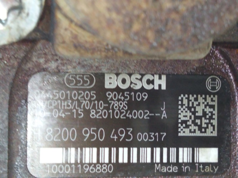 Recambio de bomba inyeccion para renault trafic caja cerrada (ab 4.01) 2.0 dci diesel cat referencia OEM IAM 8200950493  