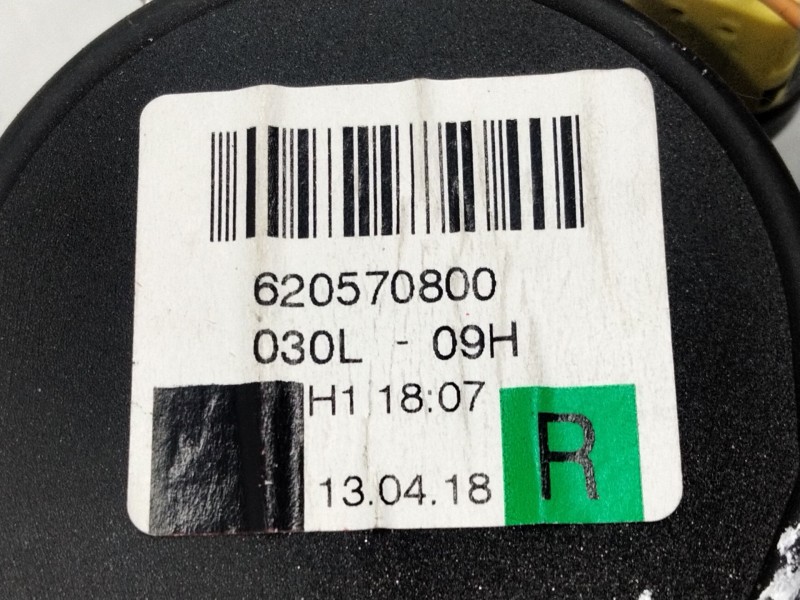 Recambio de cinturon seguridad trasero derecho para mercedes-benz clase m (w166) referencia OEM IAM 620570800  