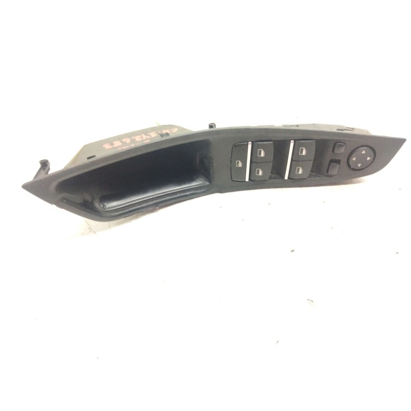 Recambio de mando elevalunas delantero izquierdo para bmw serie 5 lim. (f10) 520d referencia OEM IAM 924195501  