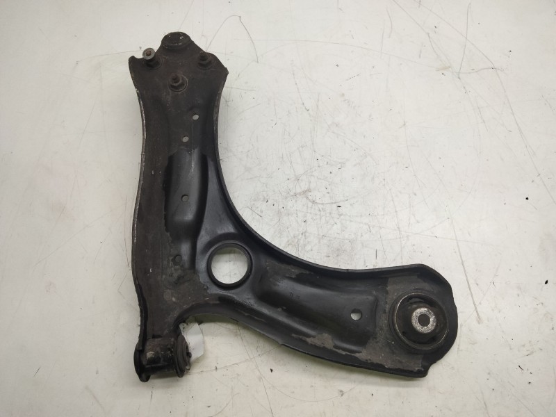 Recambio de brazo suspension inferior delantero izquierdo para seat toledo (kg3) 1.6 tdi referencia OEM IAM   