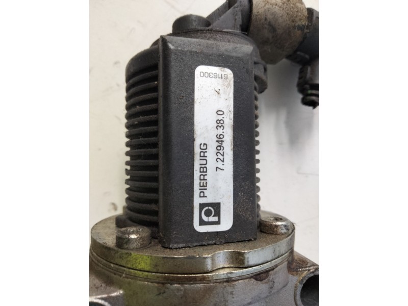 Recambio de valvula egr para opel vectra c berlina 1.9 cdti referencia OEM IAM 722946380  