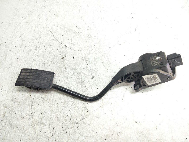 Recambio de potenciometro pedal para citroën c5 berlina exclusive referencia OEM IAM 9085997  