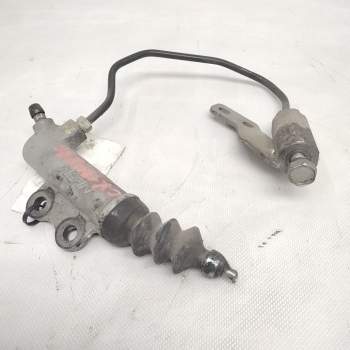 Recambio de bombin embrague para isuzu d-max 2.5 twin turbodiesel referencia OEM IAM   