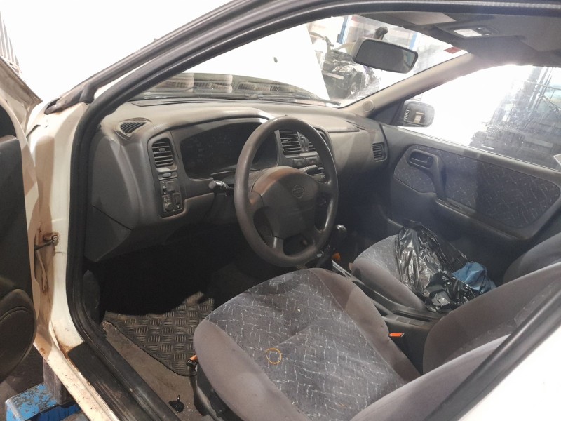 nissan primera (p11) del año 1998