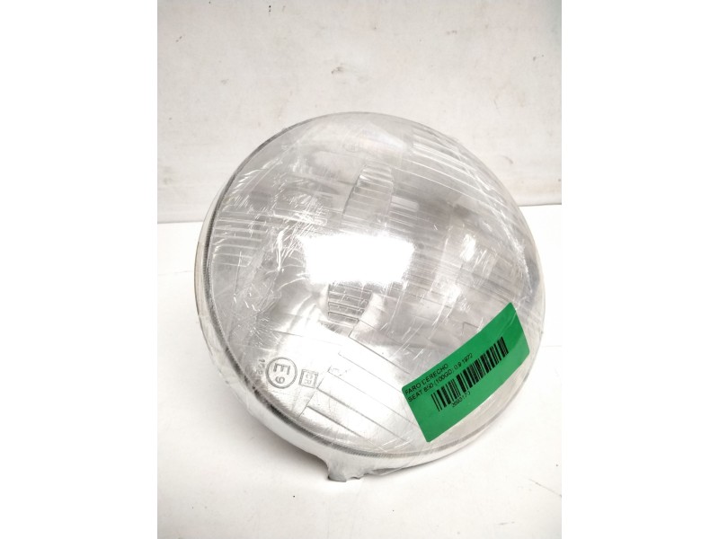 Recambio de faro derecho para seat 850 (100gd) 0.9 referencia OEM IAM UFG5065  850/124