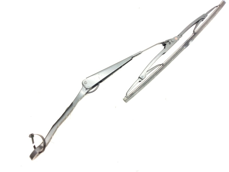 Recambio de brazo limpia trasero para nissan terrano ii (r20) 2.7 td 4wd referencia OEM IAM   