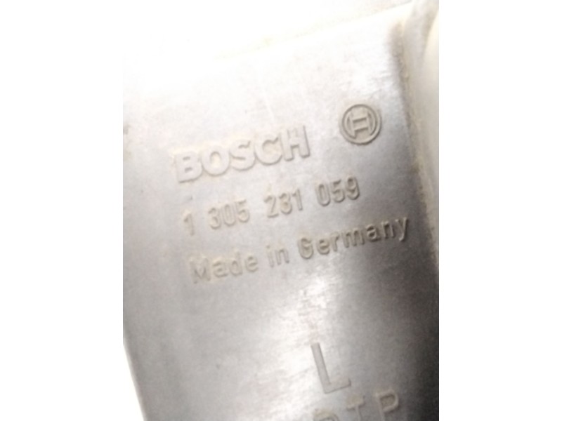 Recambio de faro antiniebla izquierdo para opel omega a (v87) 1.8 (f19, m19, n19) referencia OEM IAM 1305231059  AMARILLO